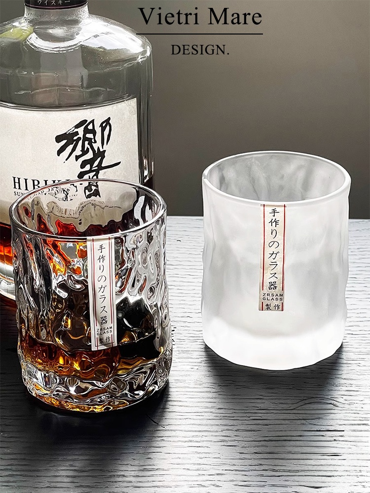 Wine Beer Drink - Handgemaakte Vietnamese glazen beker met hamerpatroon,